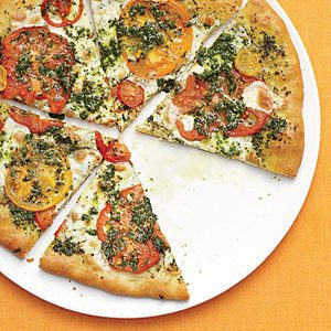 mozzarella-heirloom-tomato-basil-pizza