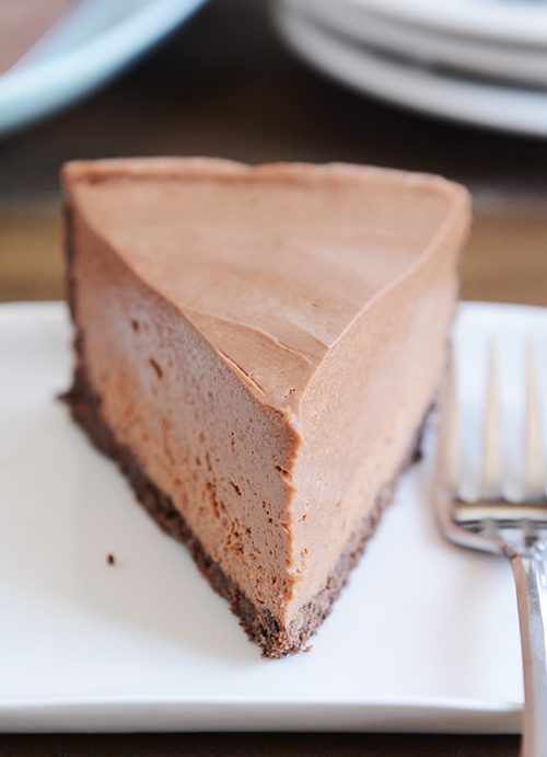 Not only is this no-bake chocolate cheesecake deliciously rich and amazing, it is also so easy to make. It’s the perfect no-bake chocolate cheesecake!