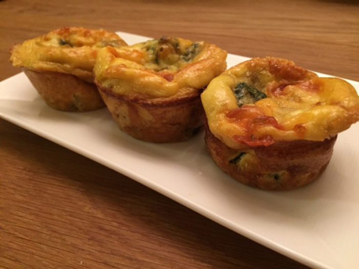 spinach and onion egg muffins