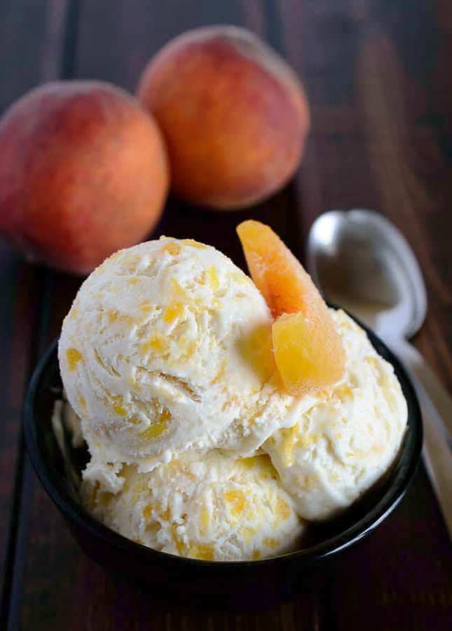 peaches-and-cream-ice-cream