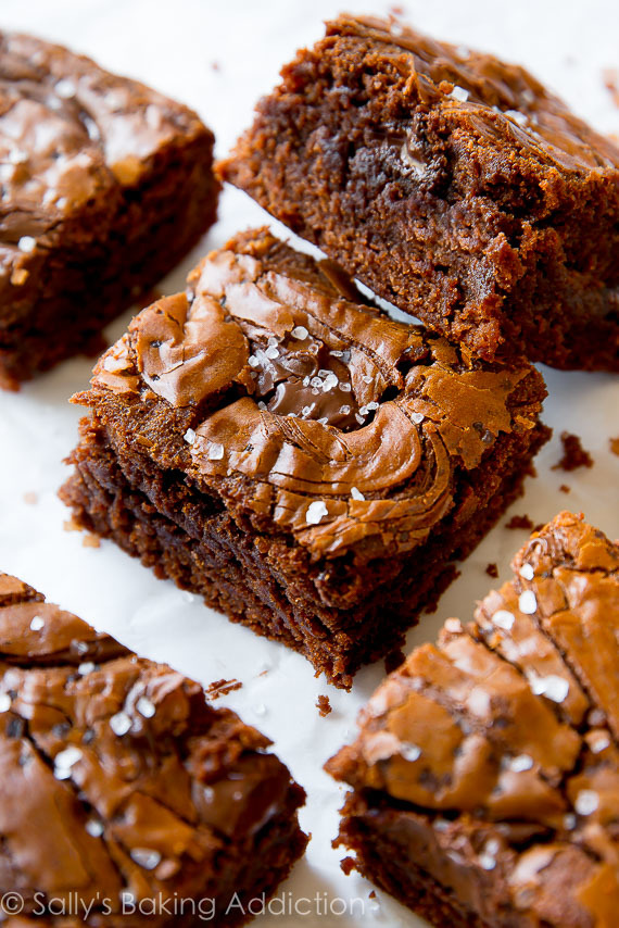 Nutella Brownies are perfectly thick, chewy, fudgy, and slightly gooey with a hint of chocolate hazelnut goodness. One of the best brownies I've ever had!