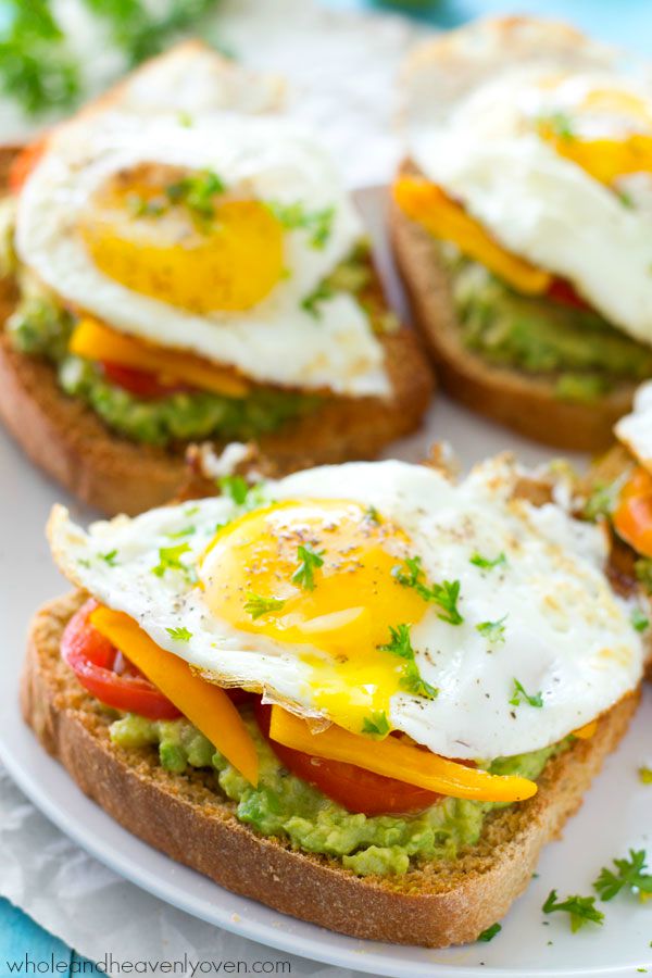 fired-egg-and-avocardo-toast