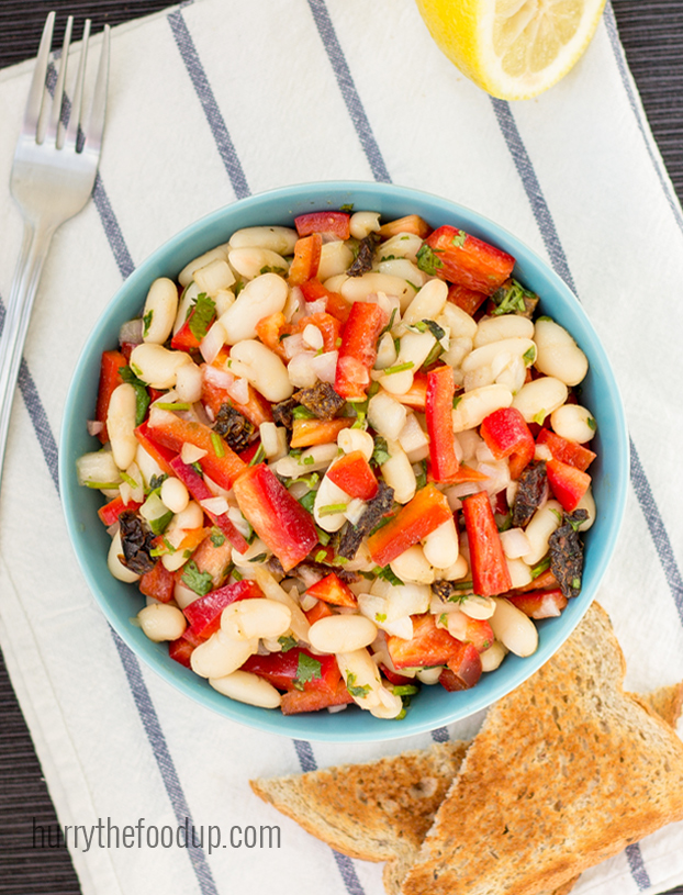 high-protein-white-bean-salad