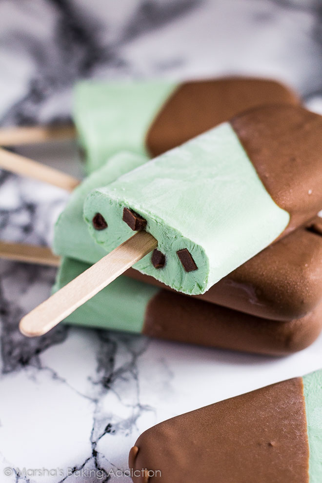 mint-chocolate-chip-popsicles
