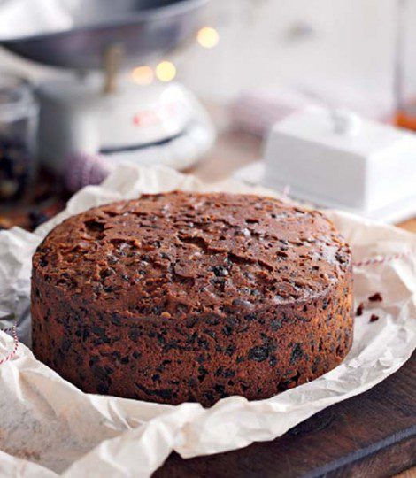 rich-fruit-christmas-cake