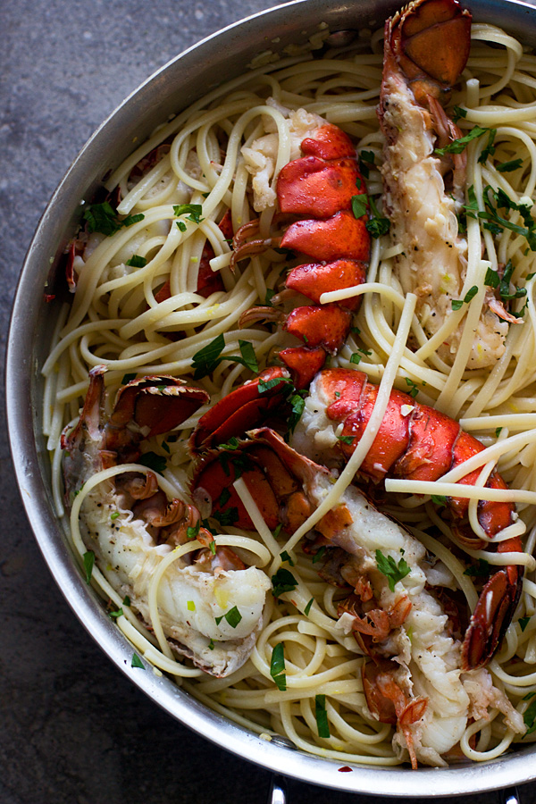 easy-lobster-scampi-with-linguini