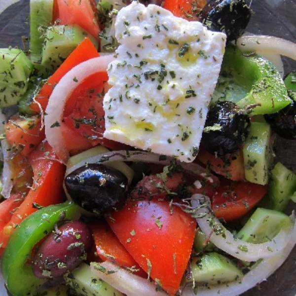 greek-salad