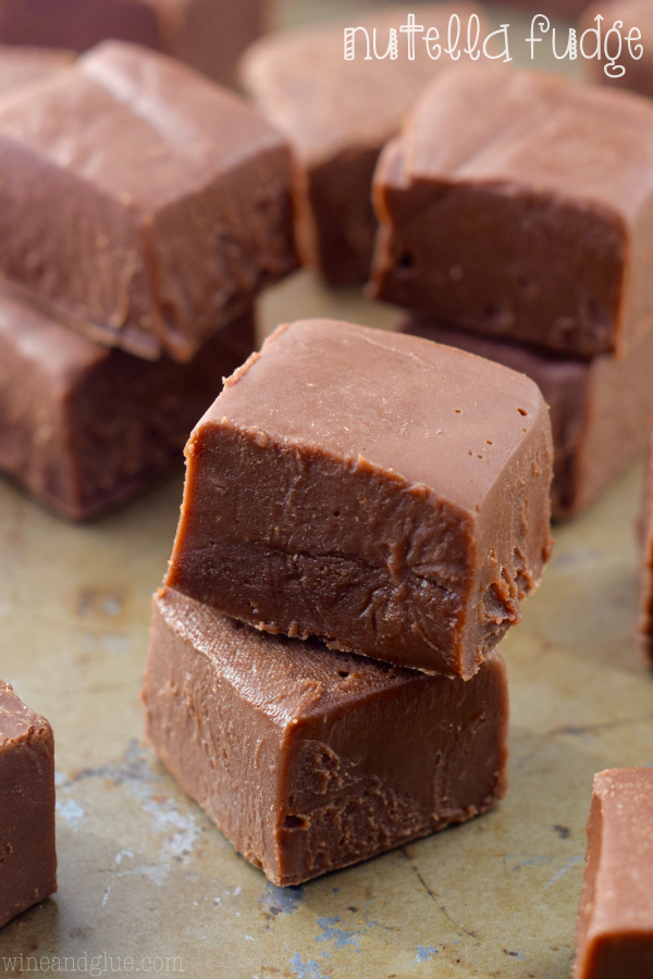 This Nutella Fudge is a SUPER fast recipe that your friends and family will ask for again and again!