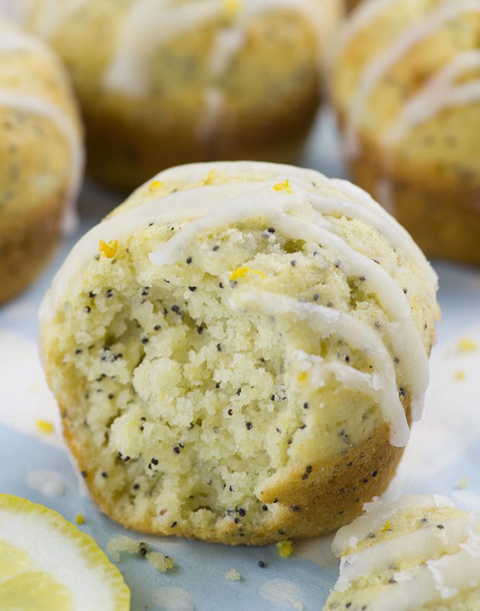 lemon-poppy-seed-muffins