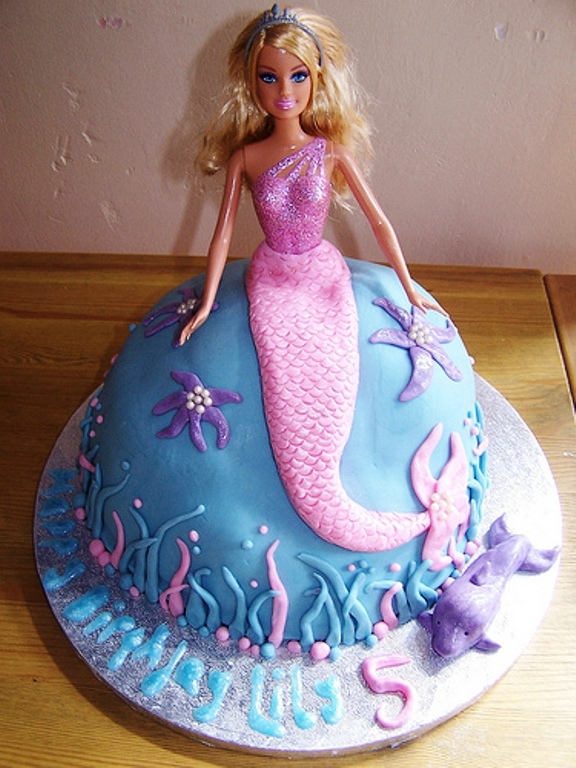 barbie-mermaid-cake