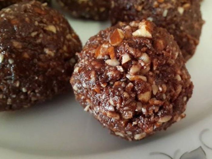 Ferrero rocher fat bombs