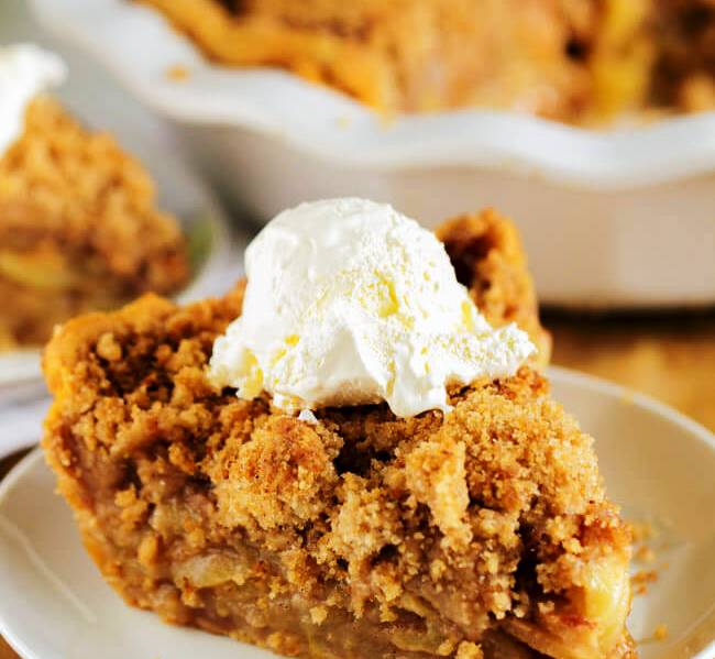 apple-crunch-pie-crumbed