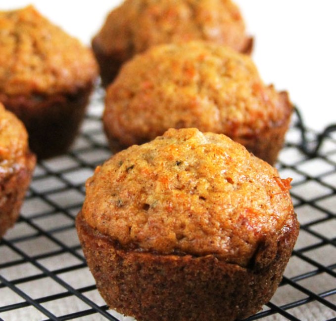 Carrot cake muffins