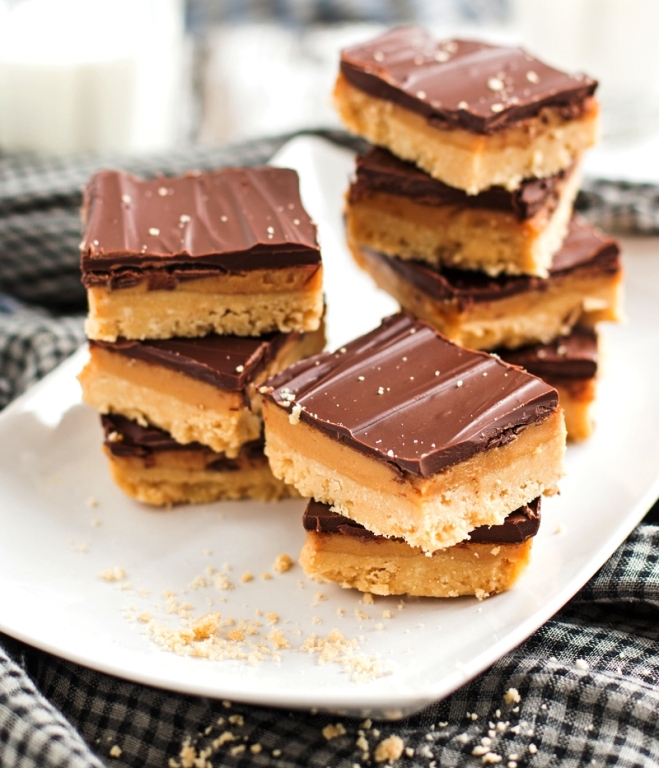 no-bake-millionaires-shortbread-bars