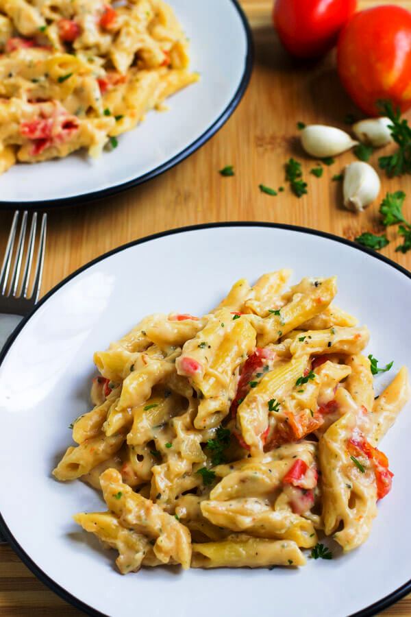 Garlic and herb penne pasta