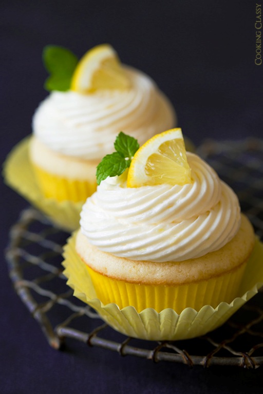 Lemon cupcakes with lemon buttercream frosting