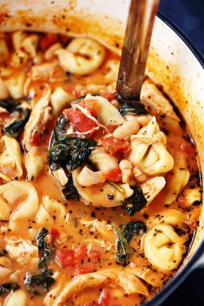 Creamy Tuscan Garlic Tortellini Soup