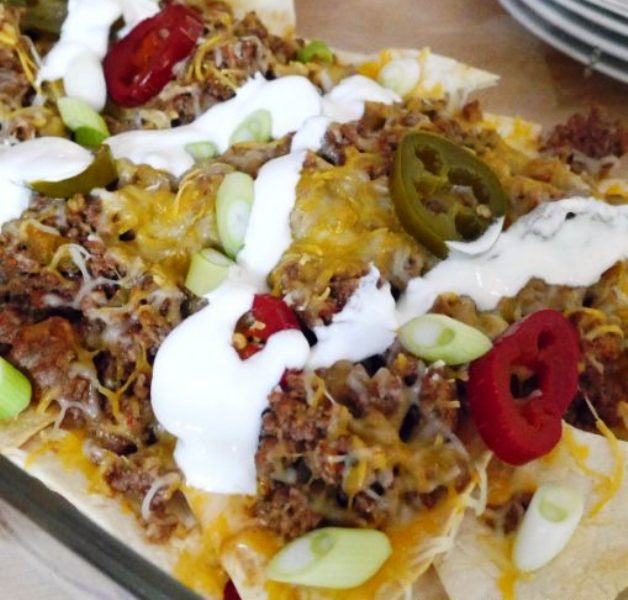 Low carb beef nachos