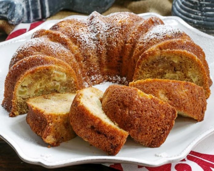 Apple ginger coffee cake