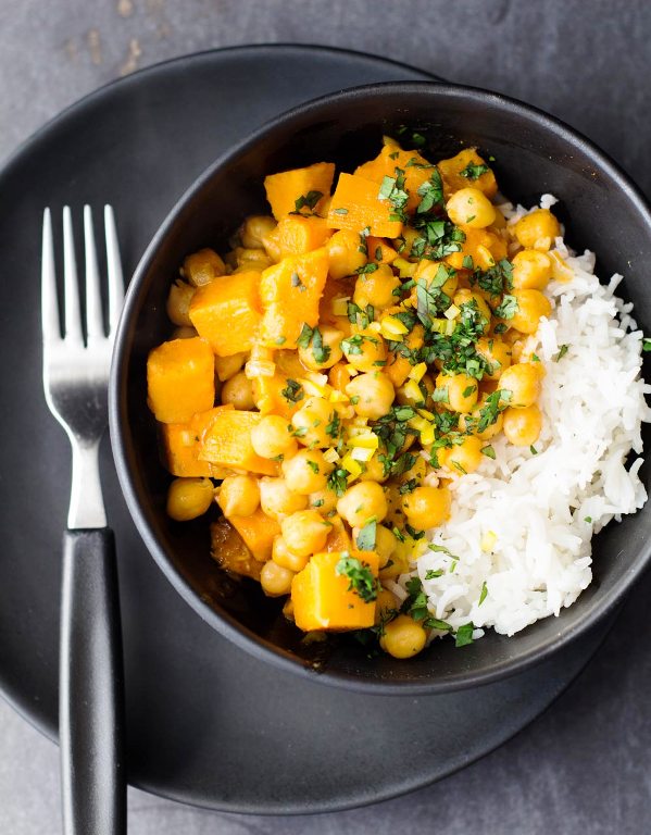 Vegan sweet potato and chickpea curry