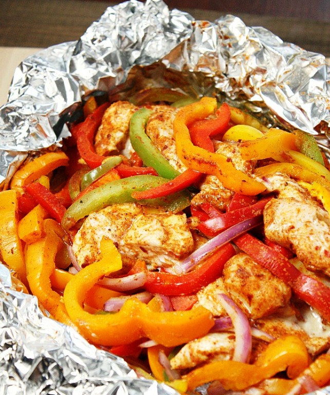 Chicken fajita foil packet meal