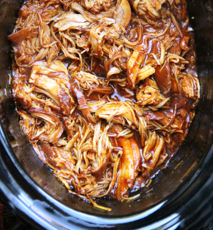 The best crock pot bbq chicken