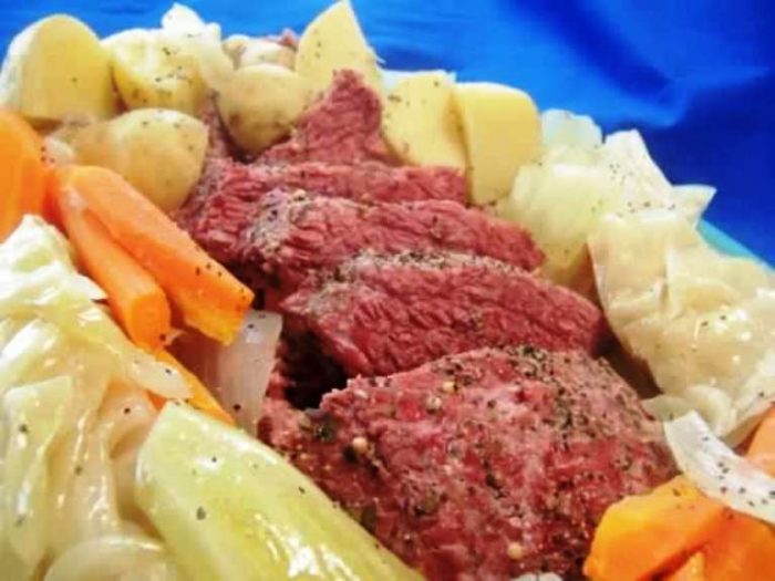 Corned beef and cabbage crock pot