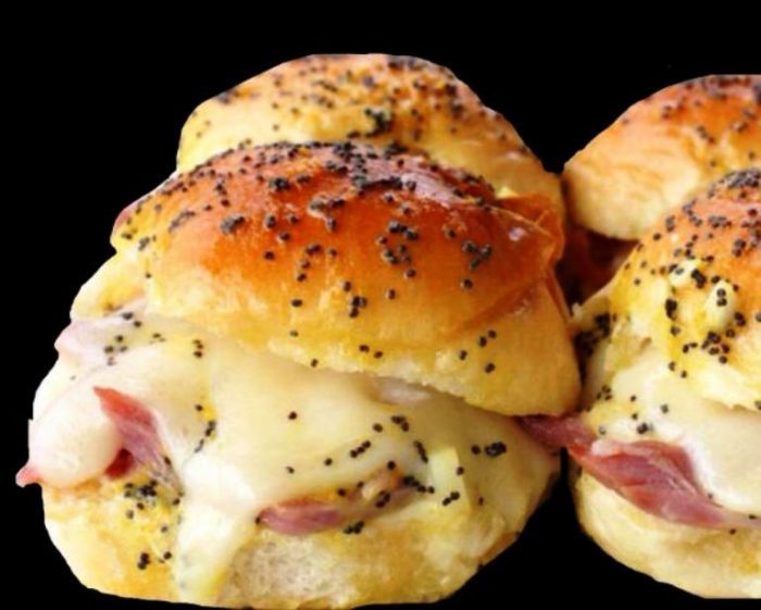 Hawaiian roll ham sliders