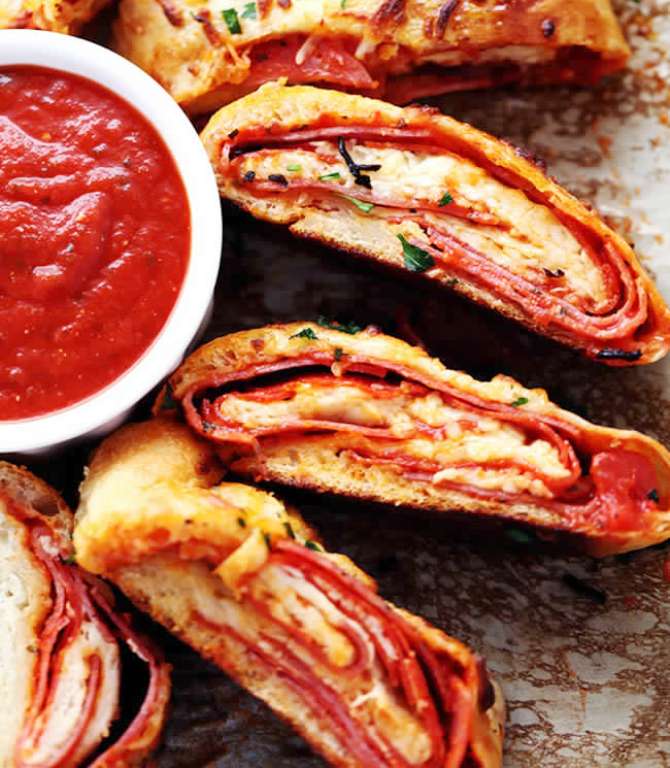 Quick and easy stromboli