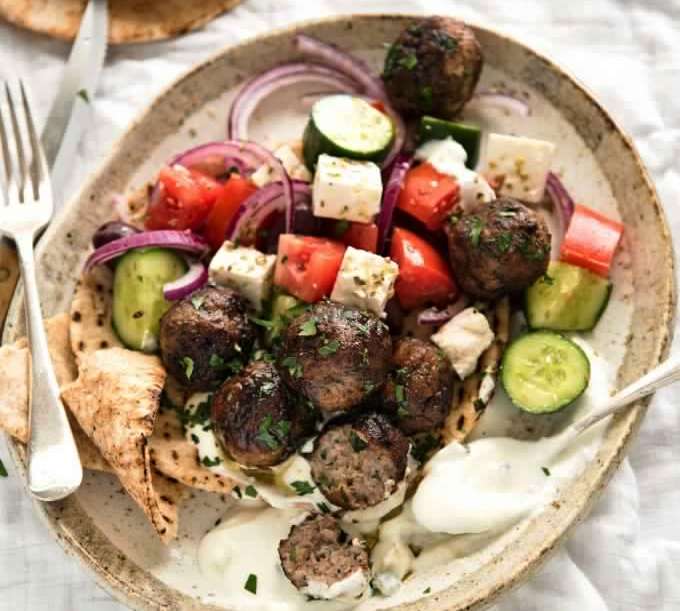 Juicy greek meatballs