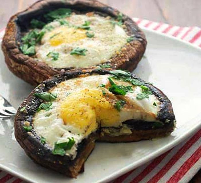 Eggs baked in portobello mushrooms