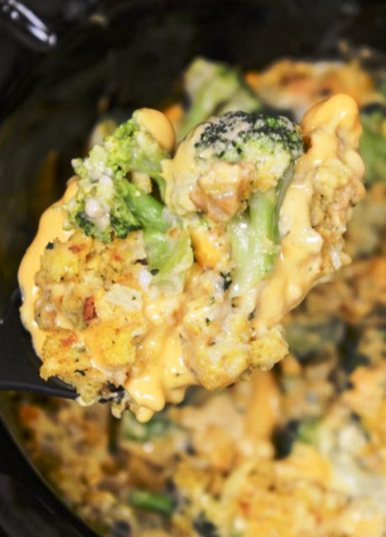 Crock pot broccoli cheese casserole