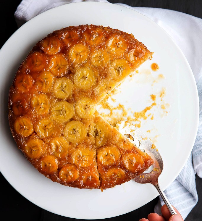 Caramelized banana upside down cake