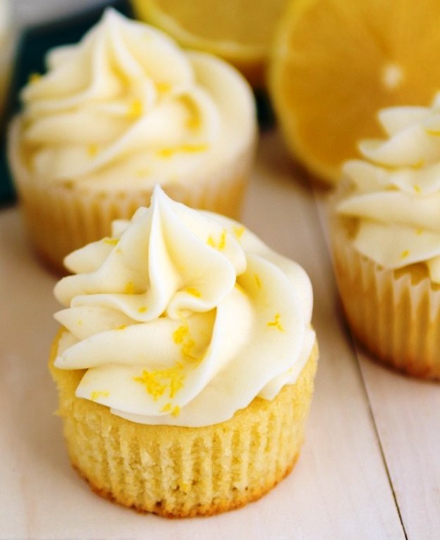 Mini triple lemon cupcakes