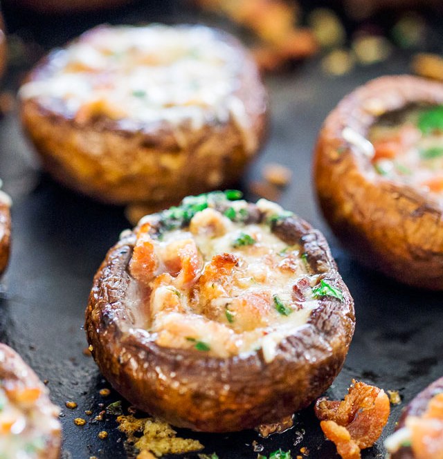 Bacon and parmesan stuffed mushrooms