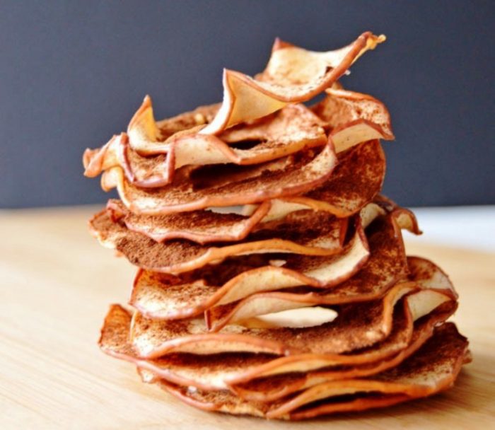 Healthy-cinnamon-apple-chips