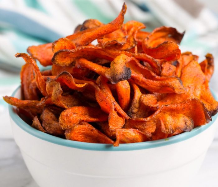 Healthy-baked-carrot-chips