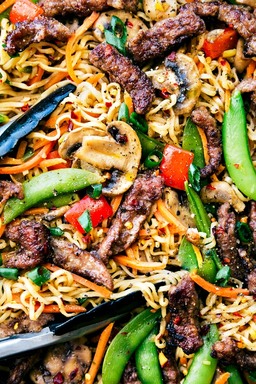 Garlic beef and veggie ramen