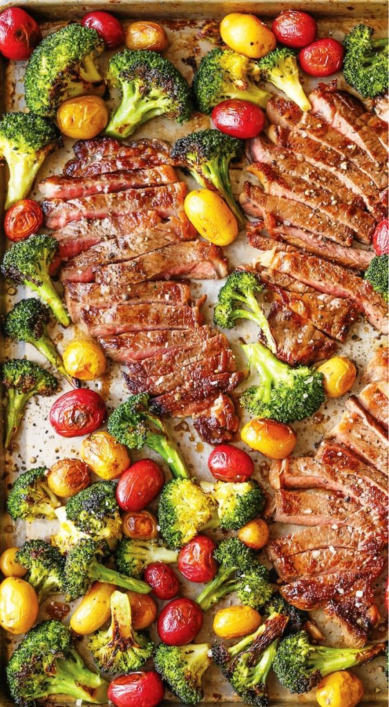 Steak with potatoes and broccoli