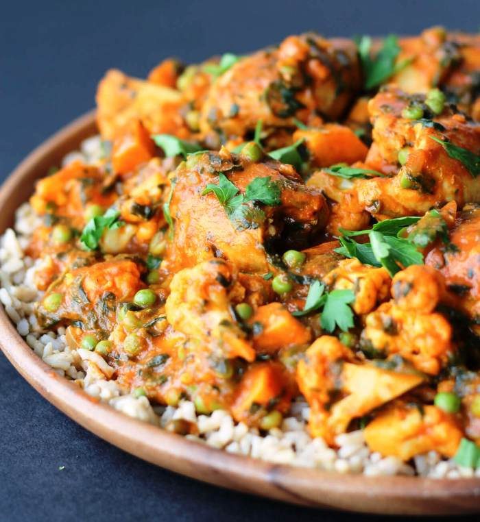 Paleo chicken curry with sweet potatoes and cauliflower