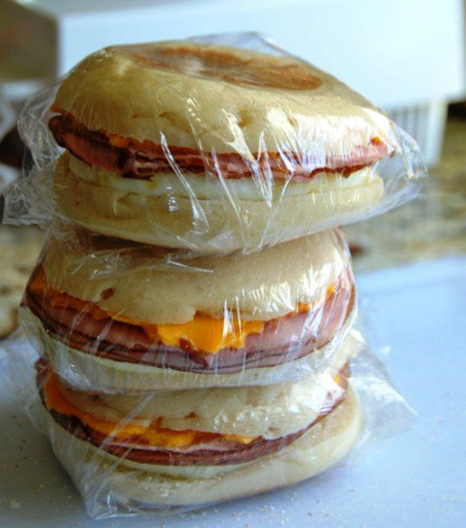 Freezer-breakfast-sandwiches buns