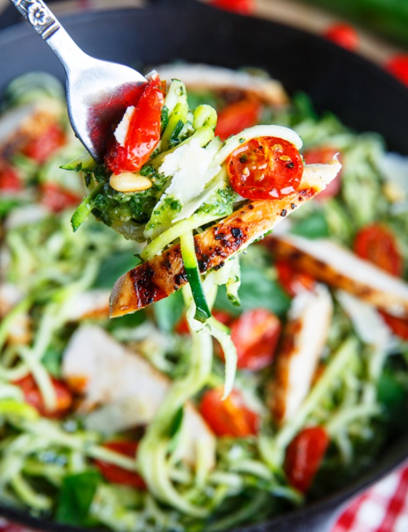 Tasty summery zucchini noodle pasta. 