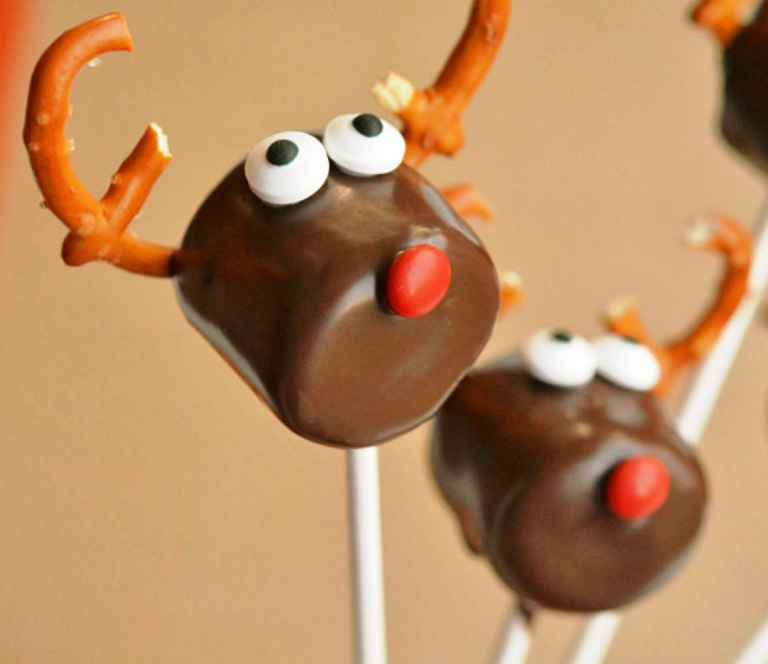 choc covered marshmallow reindeer Fill My Recipe Book
