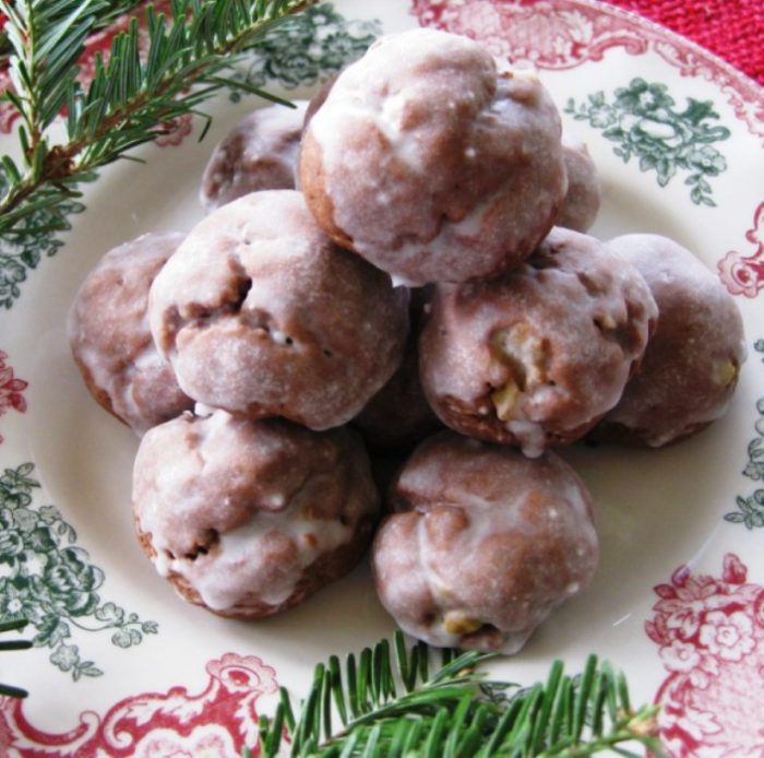 Traditions-of-christmas-pasts-italian-tutu-cookies