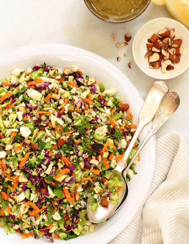 Crunchy detox salad