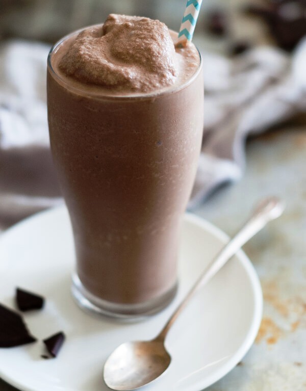 Chocolate frosty shake