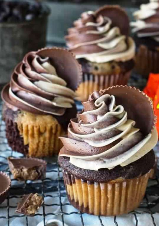 Dark chocolate cupcakes with raspberry buttercream frosting