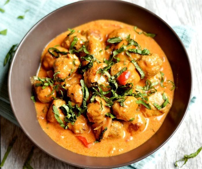 Curry spiced ground turkey meatballs