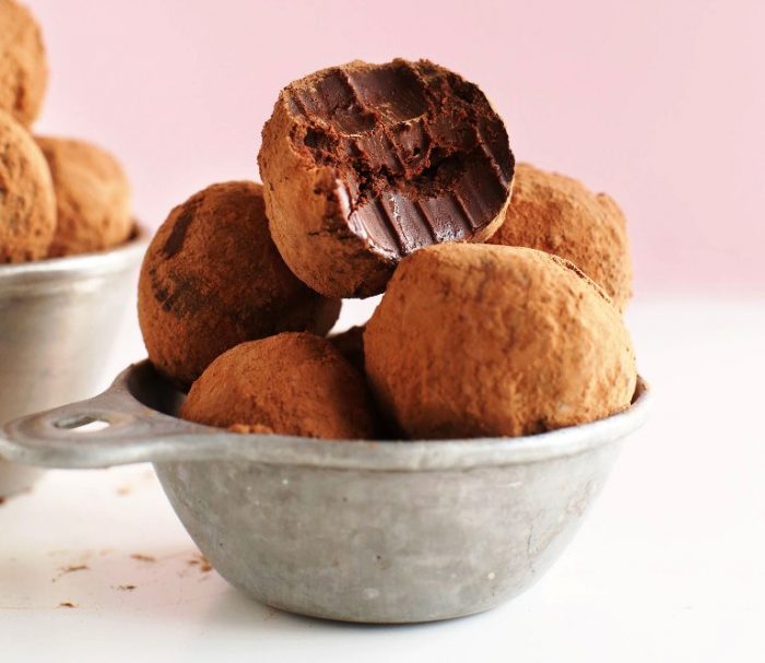 Vegan, gluten-free dark chocolate truffles 