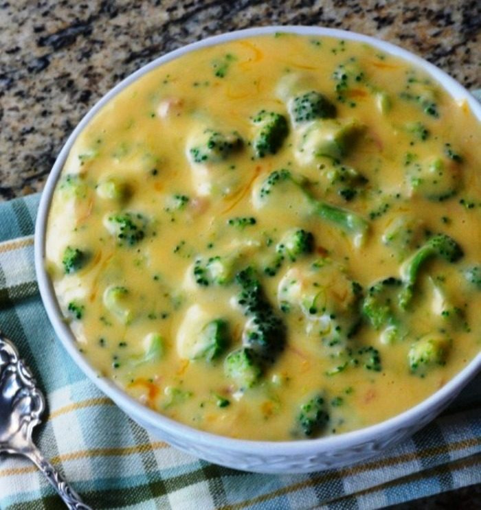 4-ingredient-broccoli-cheese-soup